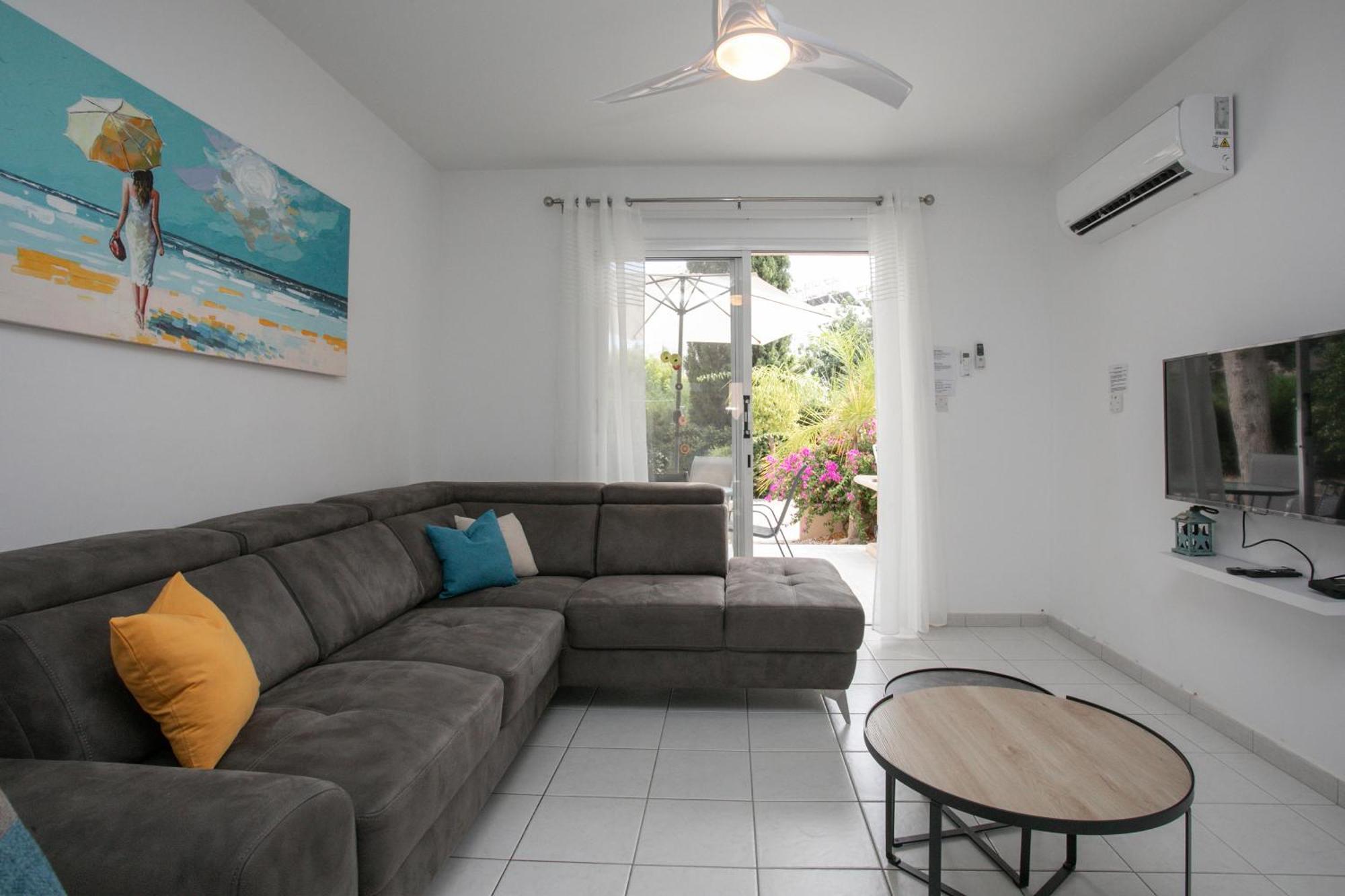 Casa Del Sol Townhouse In Iris Village Paphos Buitenkant foto
