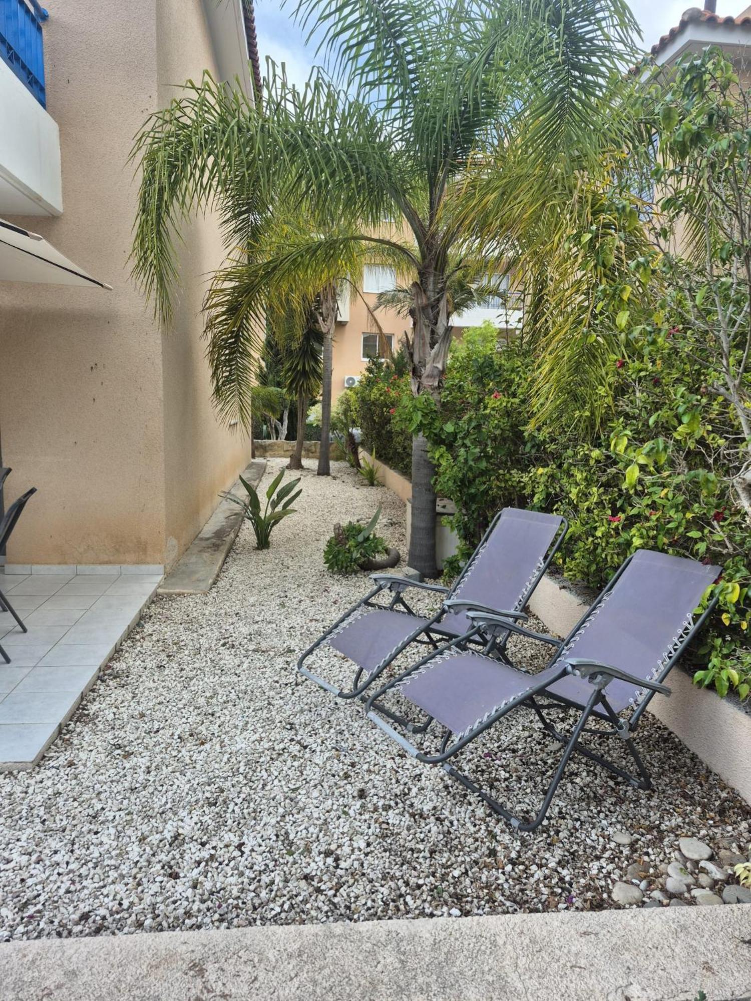 Casa Del Sol Townhouse In Iris Village Paphos Buitenkant foto